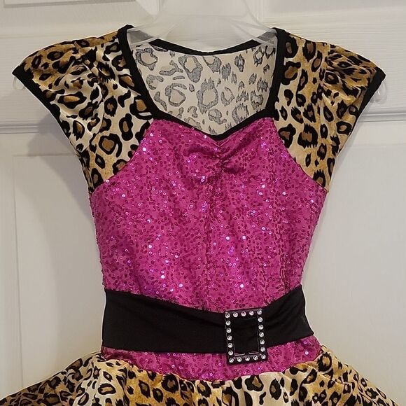 š
ŗCURTAIN CALL COSTUMES HOTĀ PINK AND LEOPARDāTULLEāDANCEāCOSTUME,āSIZEā8-10 - Picture 2 of 10